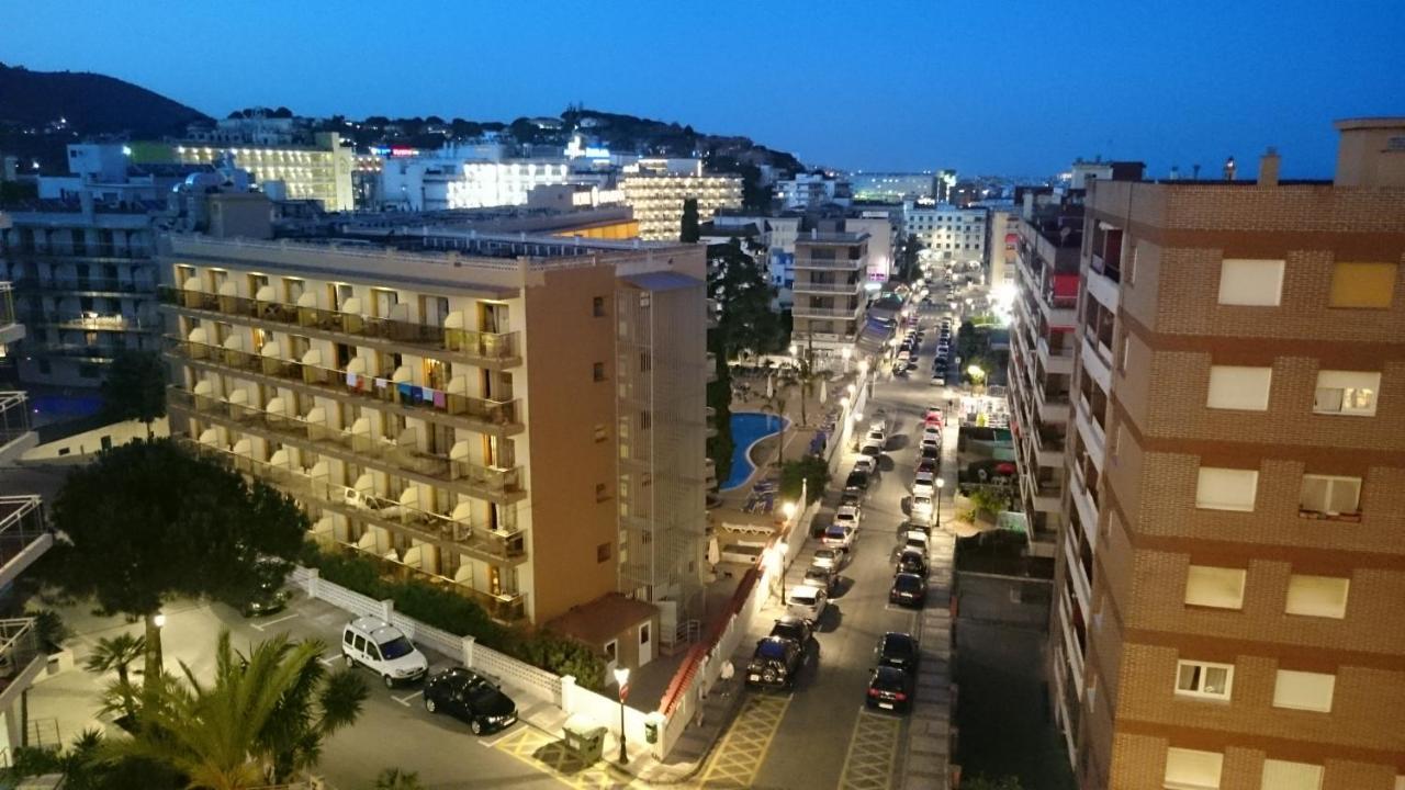 Hotel Bon Repos Calella Exteriör bild