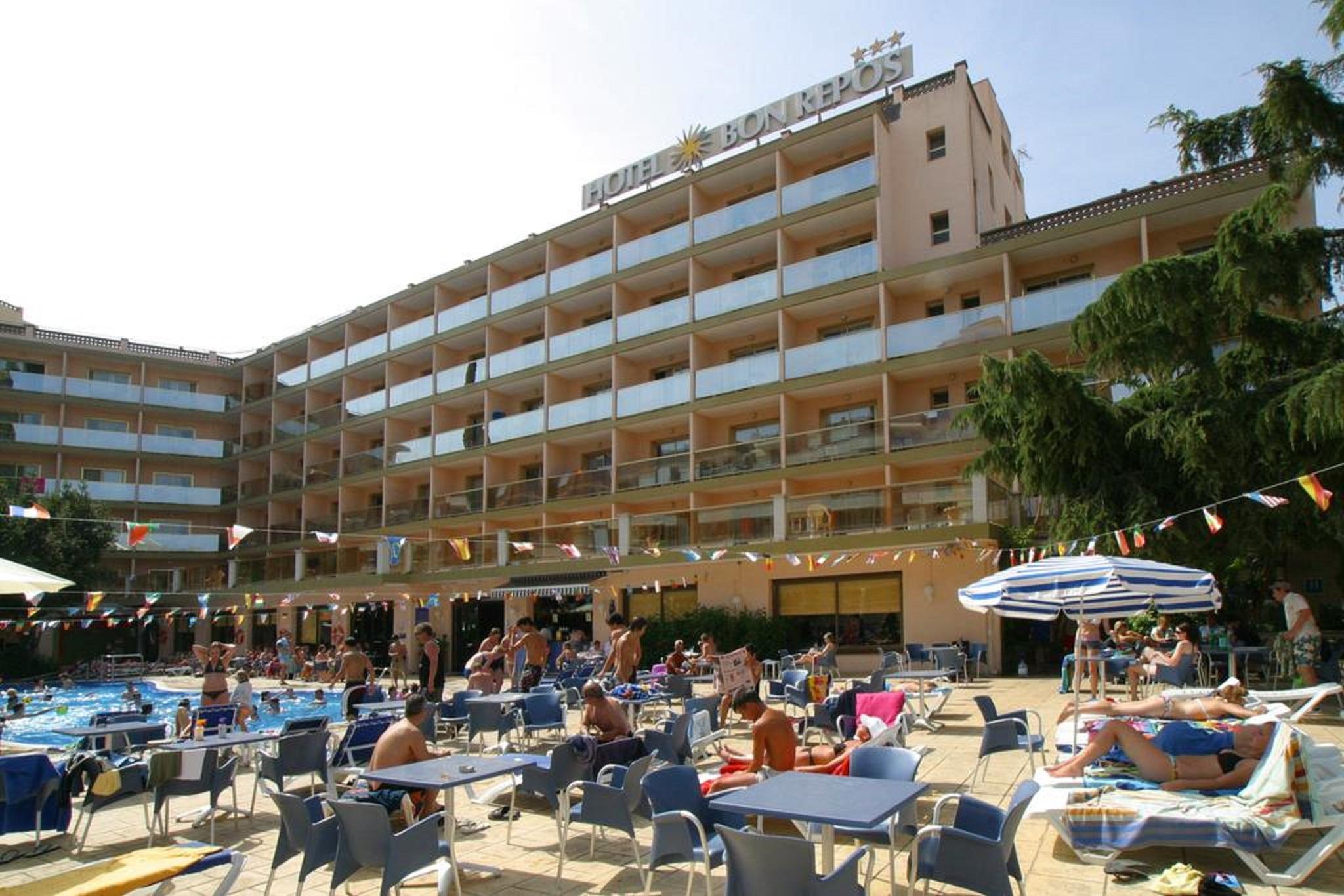 Hotel Bon Repos Calella Exteriör bild