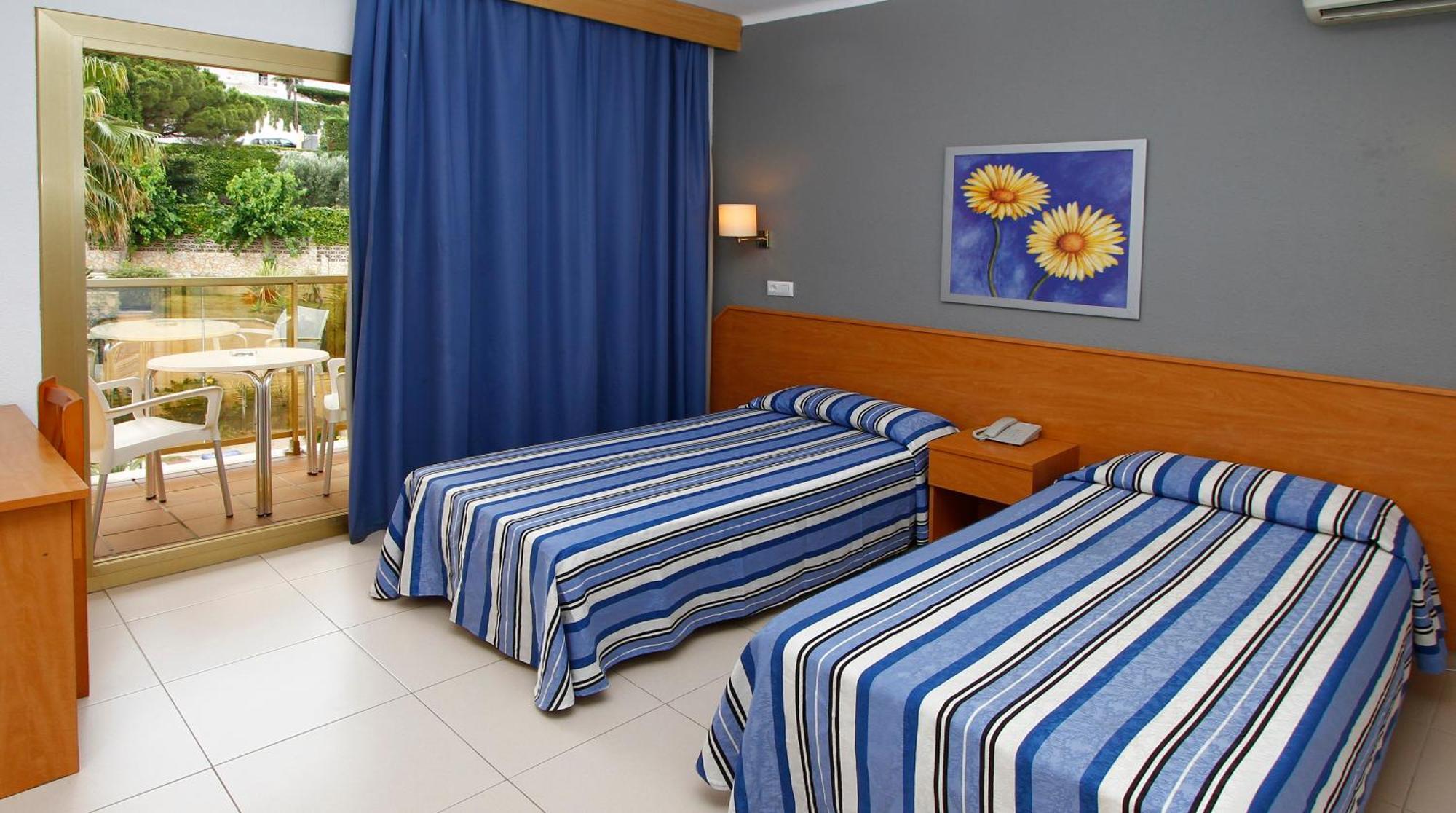 Hotel Bon Repos Calella Rum bild